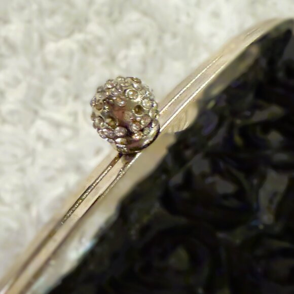 Elegant Rosette Floral Evening Clutch Bag Polyester Kiss Lock Closure Black - Picture 8 of 9